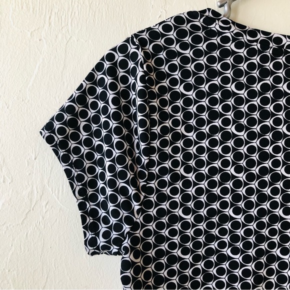 WORTHINGTON Womens Top Size Small Scoop Neckline Black & White Cap Sleeves New - Picture 8 of 9